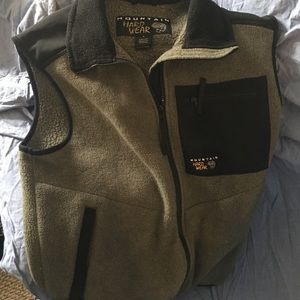 Mountain Hardware Vest